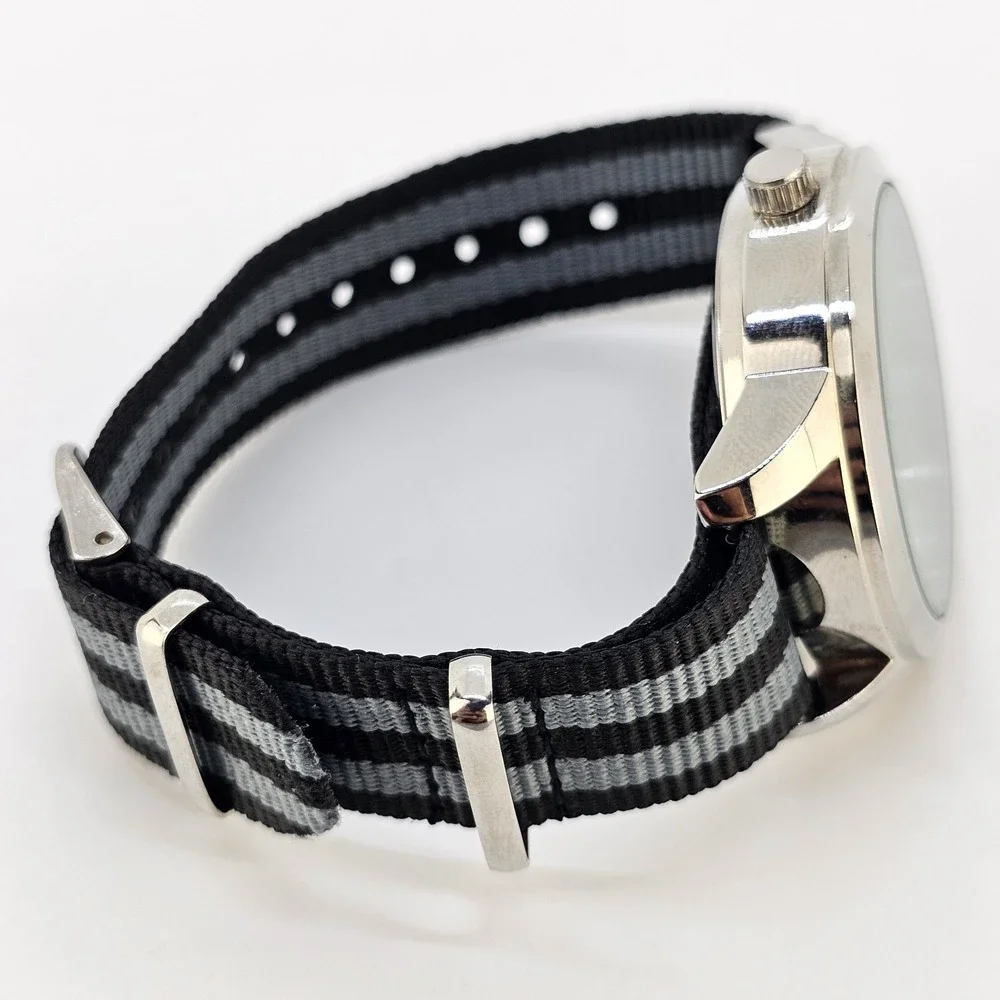 Men's Analog Watch 41MM Green Dial NEW Black Gray Canvas Band NEW Battery